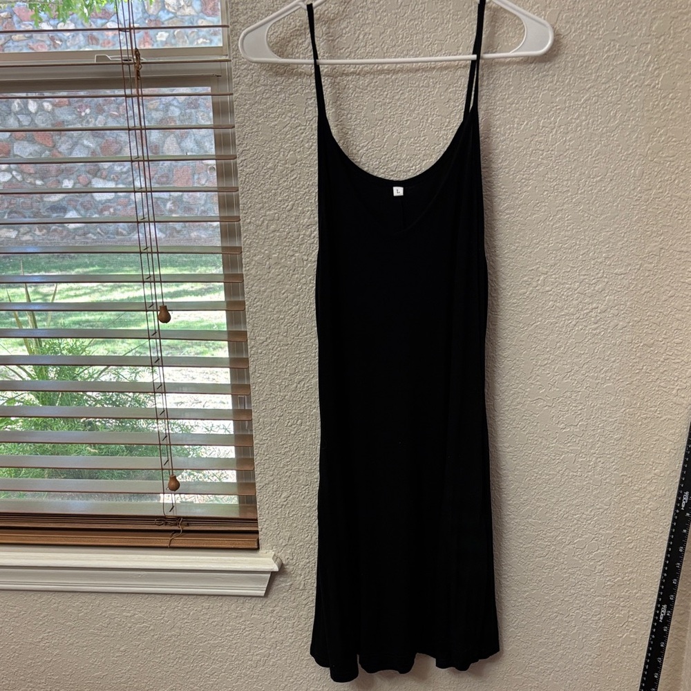 Black casual dress